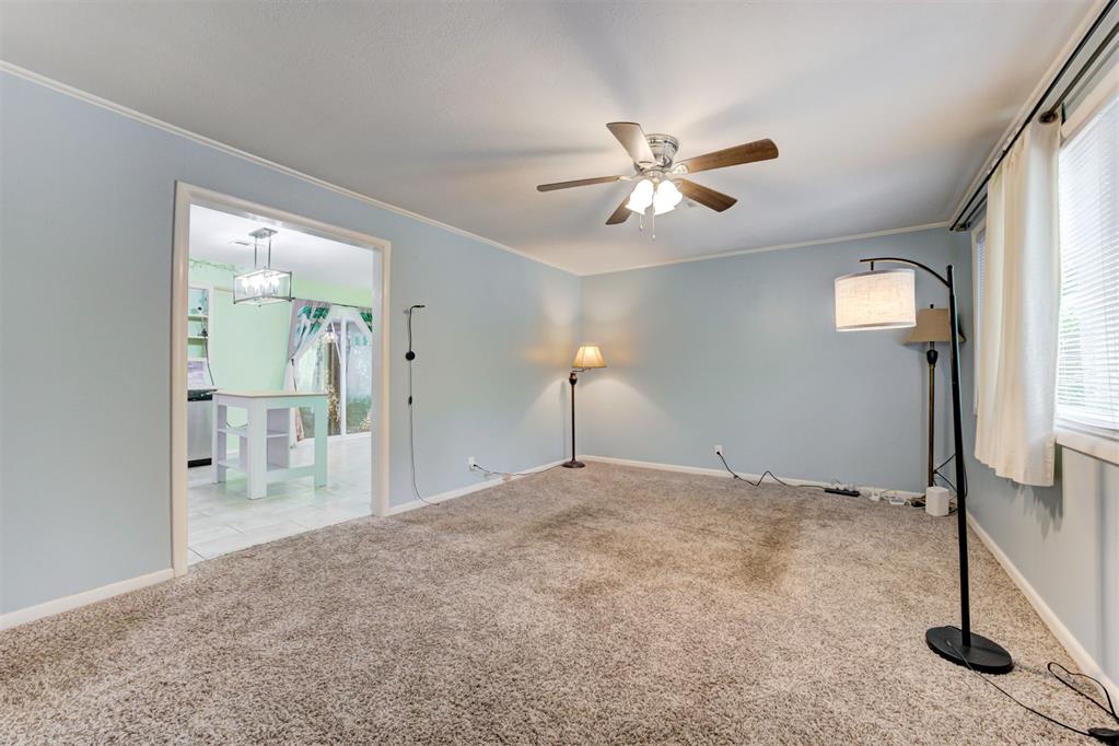 2709 N Saint Peter Avenue Property Photo 6