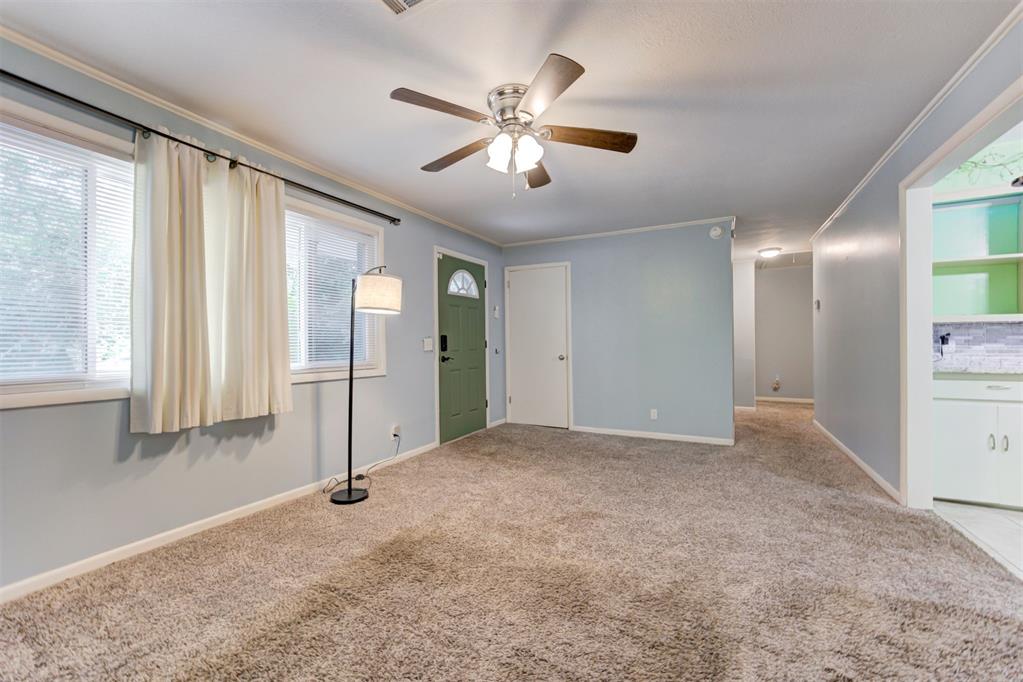 2709 N Saint Peter Avenue Property Photo 8