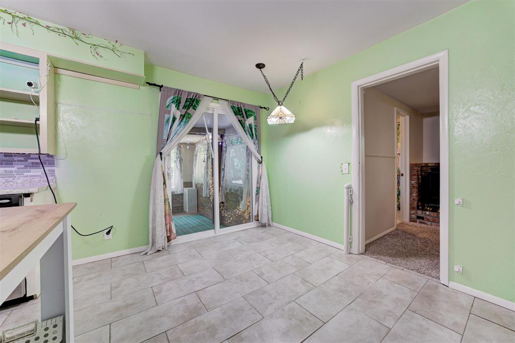 2709 N Saint Peter Avenue Property Photo 9