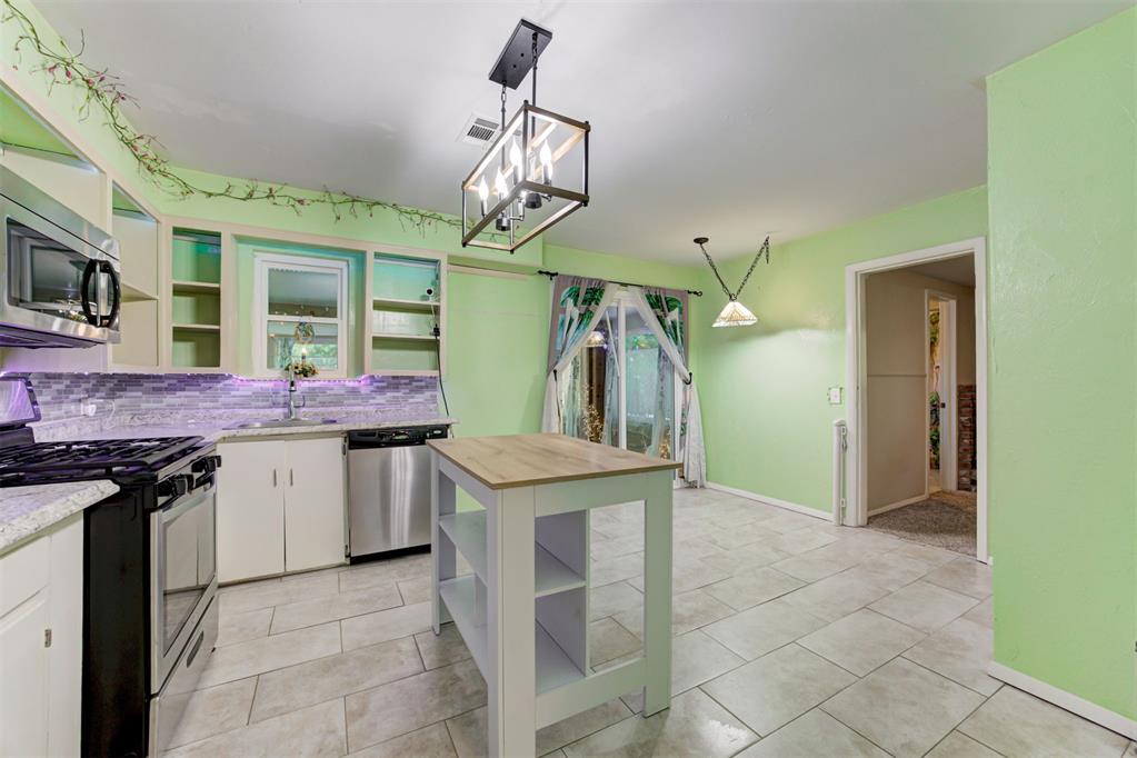 2709 N Saint Peter Avenue Property Photo 15