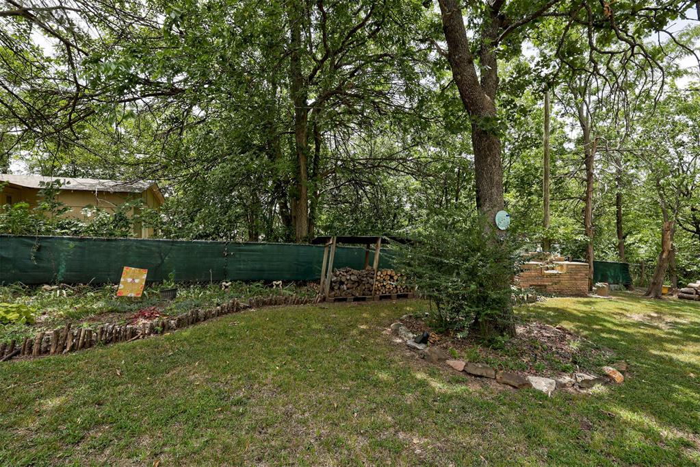2709 N Saint Peter Avenue Property Photo 43