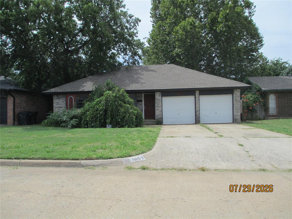 1052 Nw 7th Place Property Photo 1