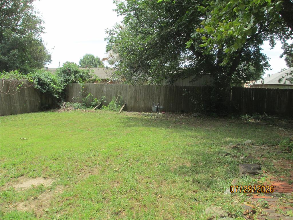 1052 Nw 7th Place Property Photo 2