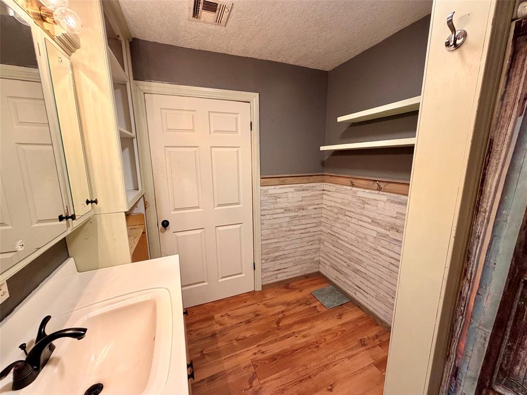35763 Leo Road Property Photo 16