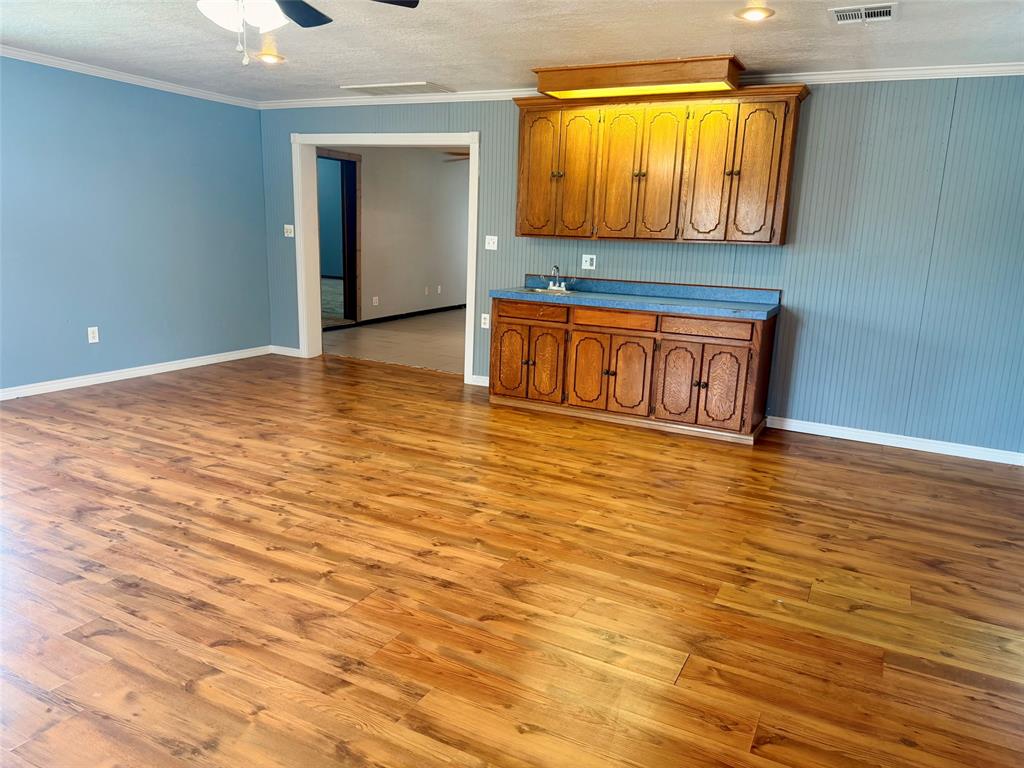 35763 Leo Road Property Photo 20