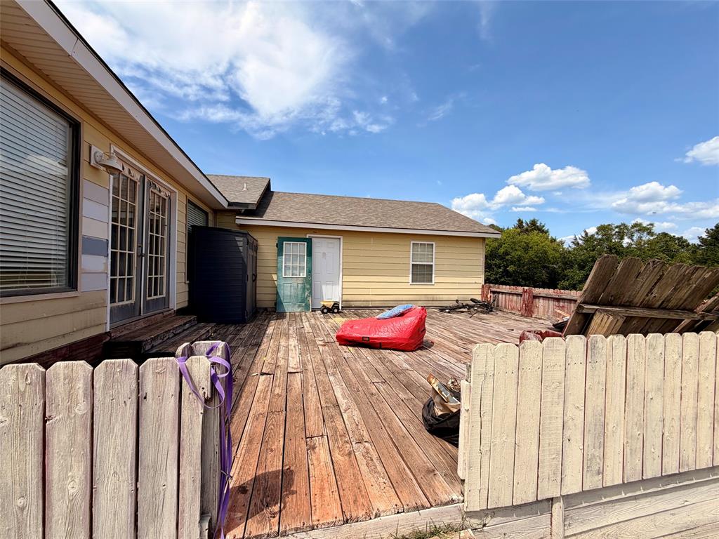 35763 Leo Road Property Photo 29