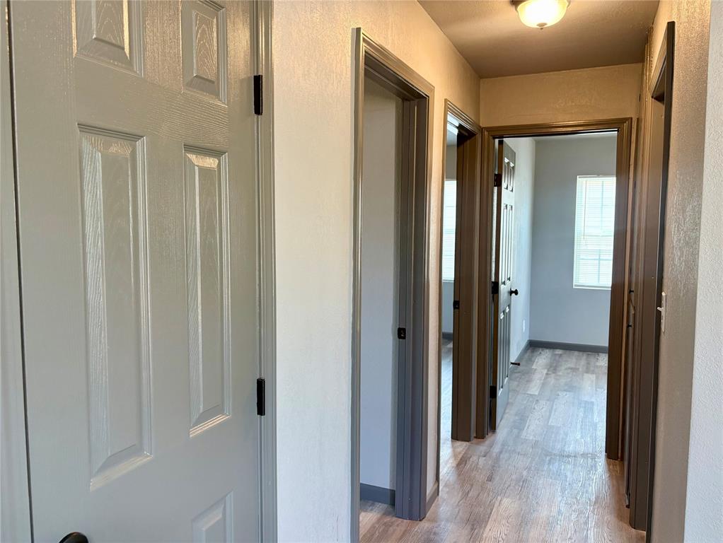 1012 N York Street Property Photo 11