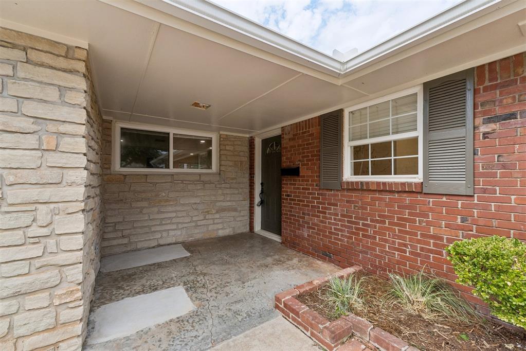 2643 Nw 65th Street Property Photo 4