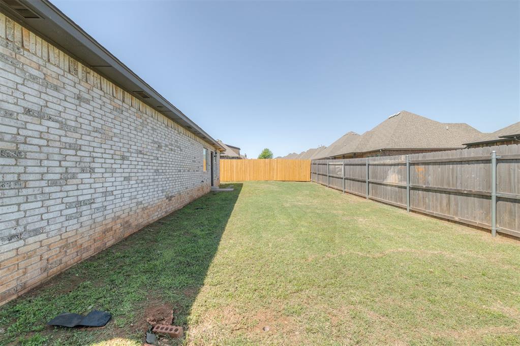 2313 E Kellan Court Terrace Property Photo 28