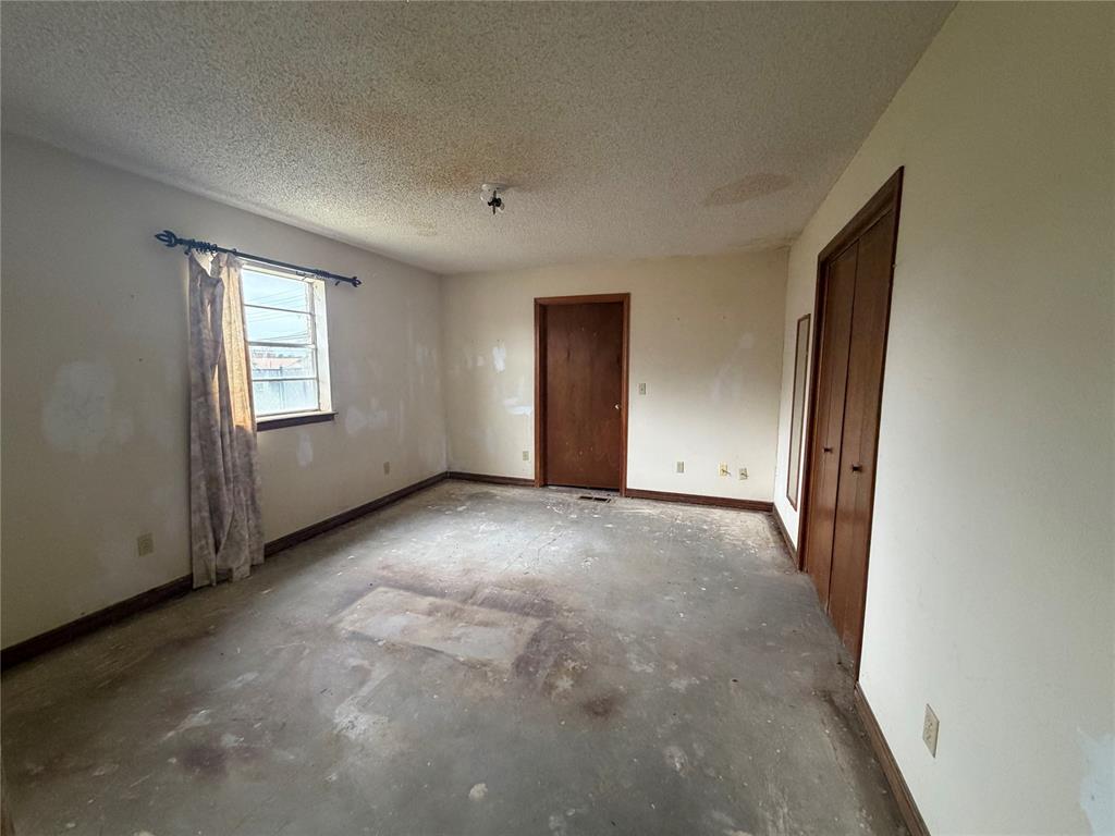 1419 Meadowbrook Lane Property Photo 15