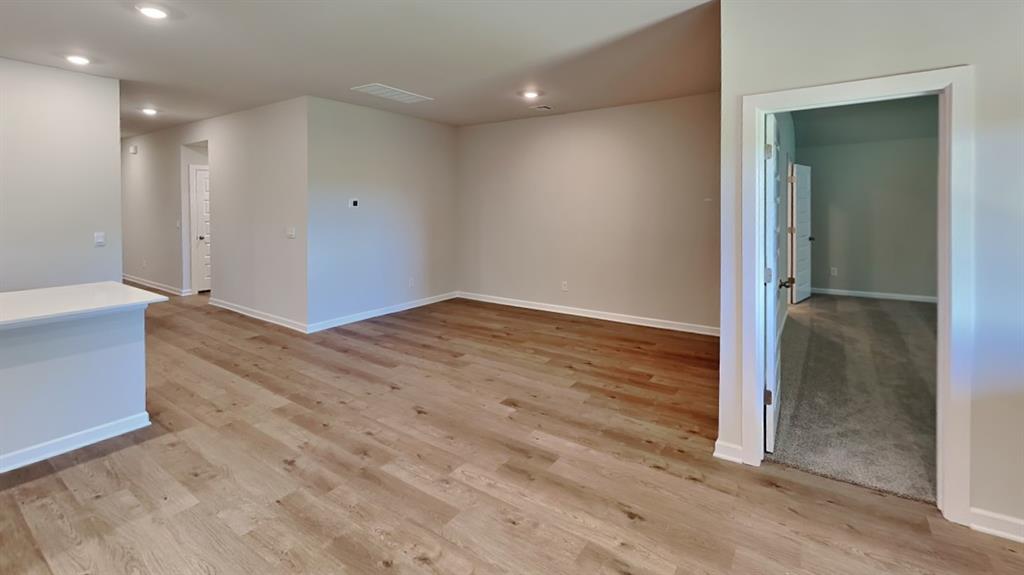 16304 Cherokee Trail Property Photo 6