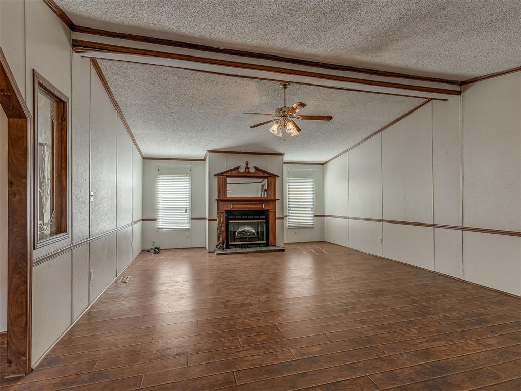 16099 Rolling Hills Road 1/2 Property Photo 4