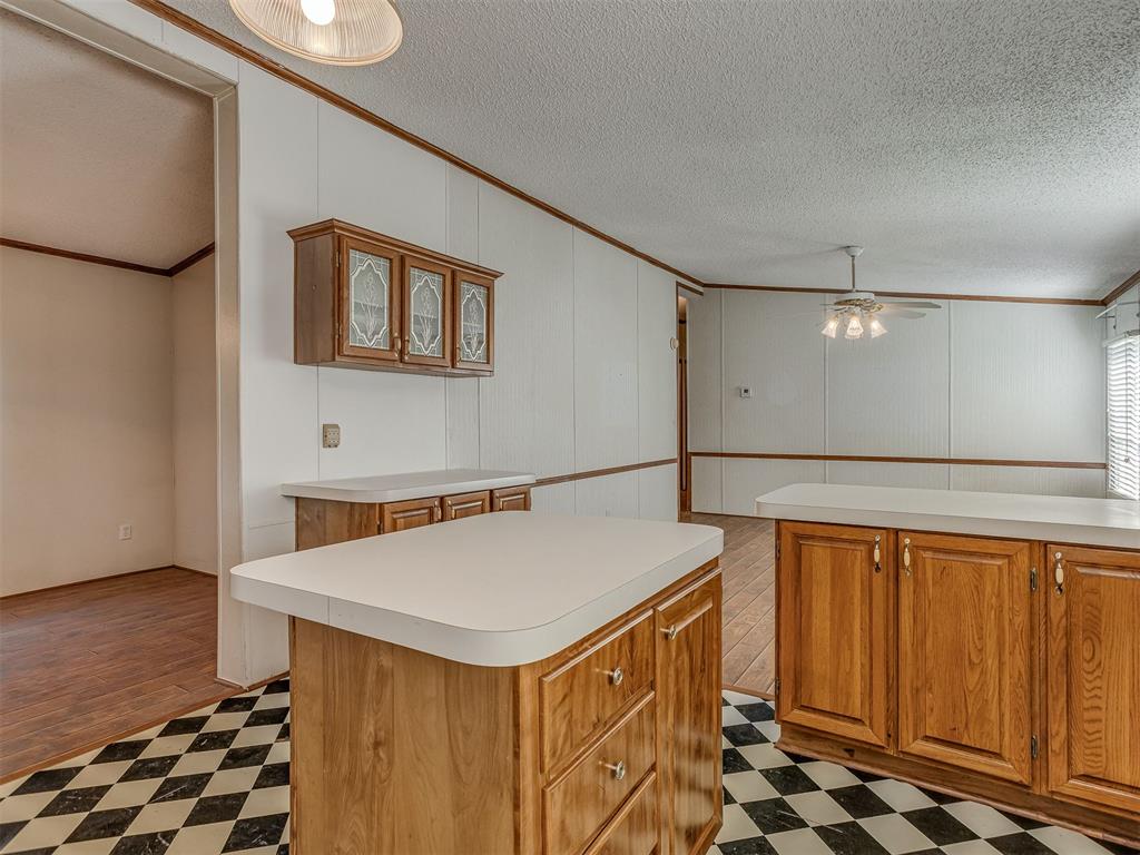 16099 Rolling Hills Road 1/2 Property Photo 8