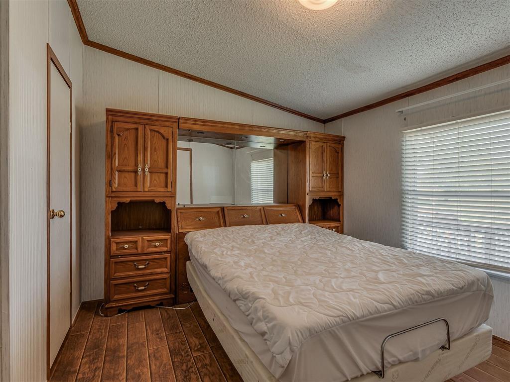 16099 Rolling Hills Road 1/2 Property Photo 16