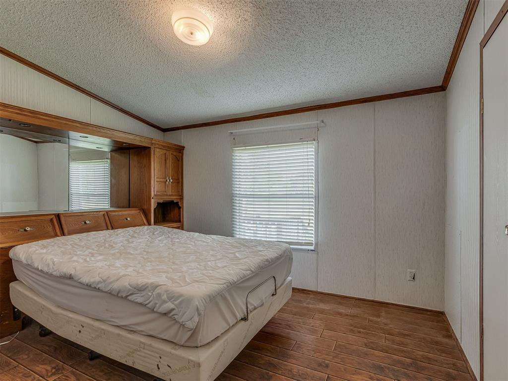 16099 Rolling Hills Road 1/2 Property Photo 24