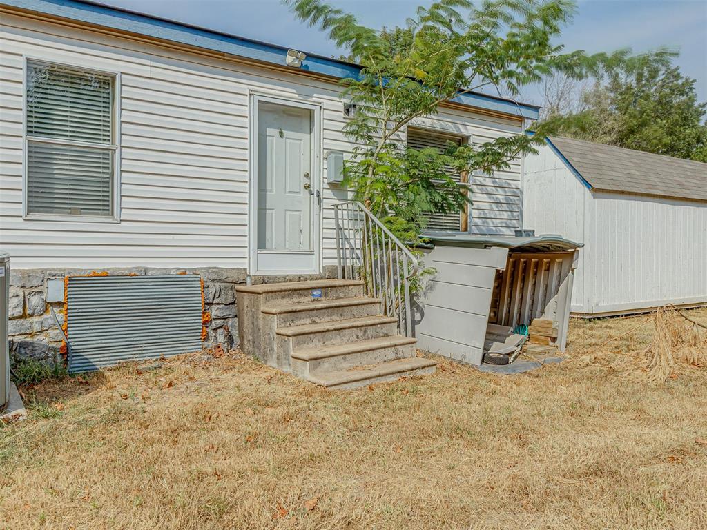 16099 Rolling Hills Road 1/2 Property Photo 35