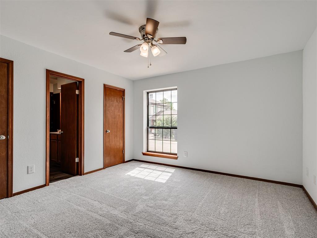 8406 S Douglas Avenue 6 Property Photo 16