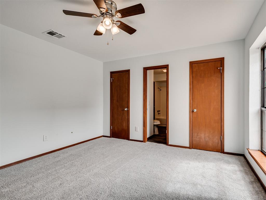 8406 S Douglas Avenue 6 Property Photo 17