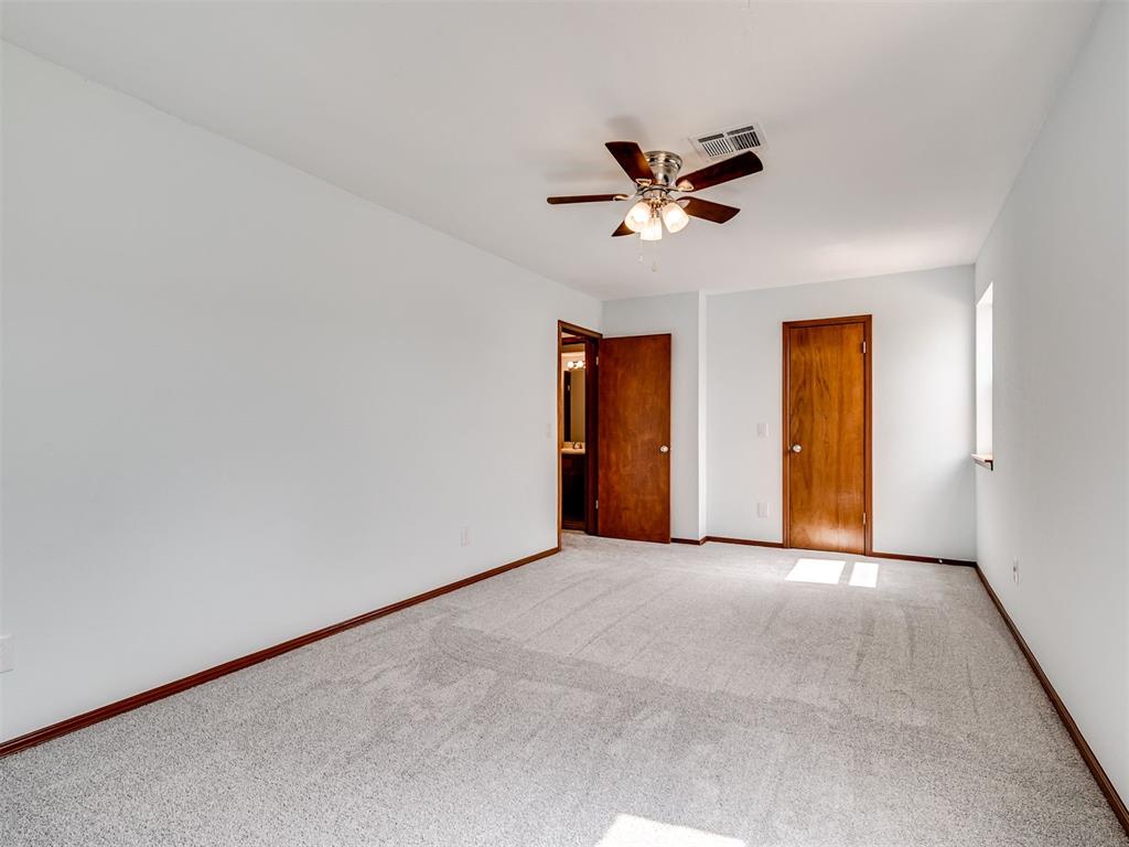 8406 S Douglas Avenue 6 Property Photo 30