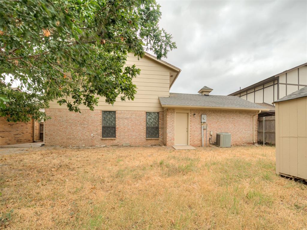 8406 S Douglas Avenue 6 Property Photo 36