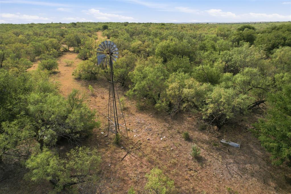 1850 N County Road Property Photo 18