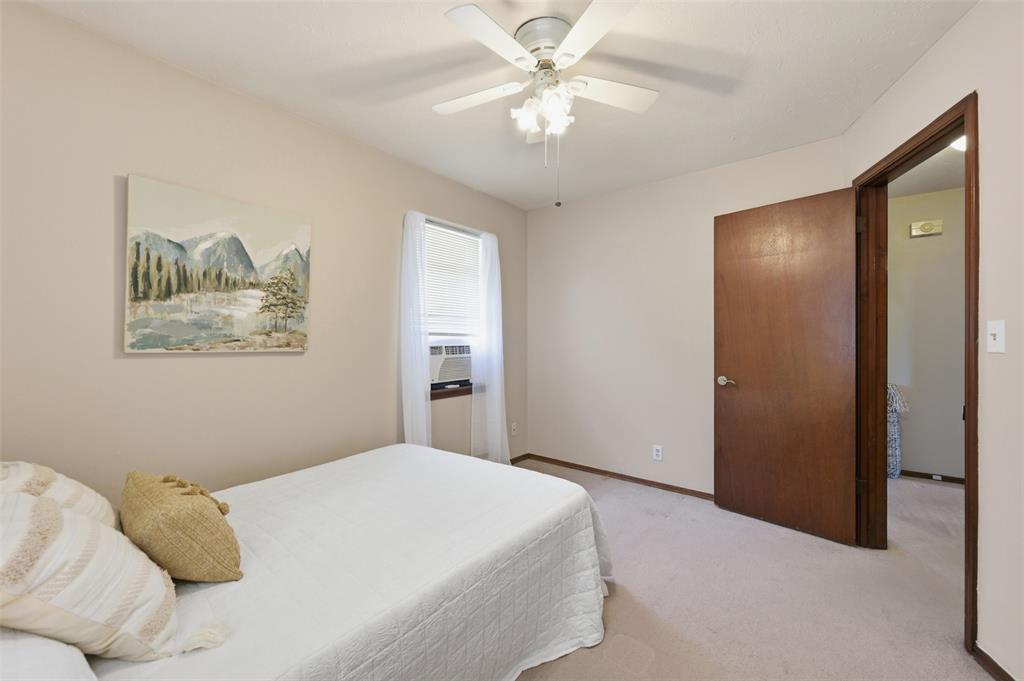 411 S Brookview Lane Property Photo 22