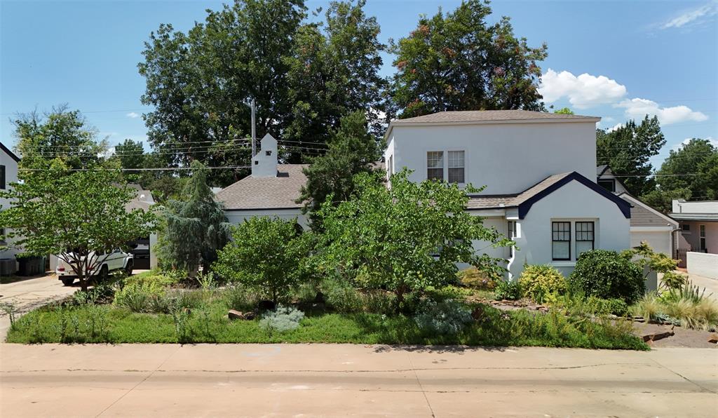 2116 Carey Place Property Photo 15