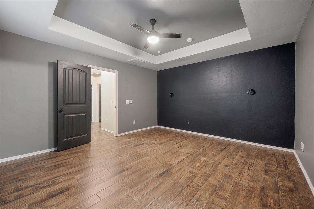 401 Tecumseh Meadows Court Property Photo 35