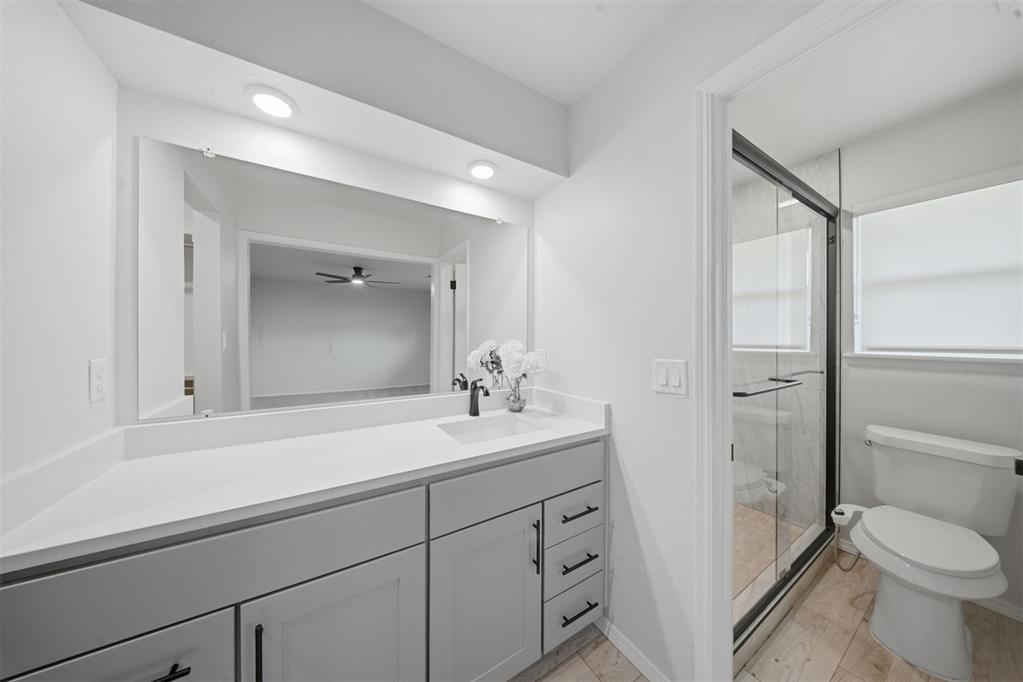 7704 Rumsey Road Property Photo 16