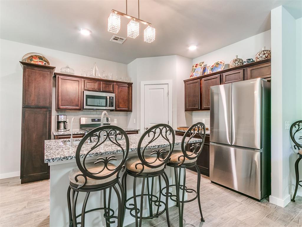 9896 Abington Circle Property Photo 10