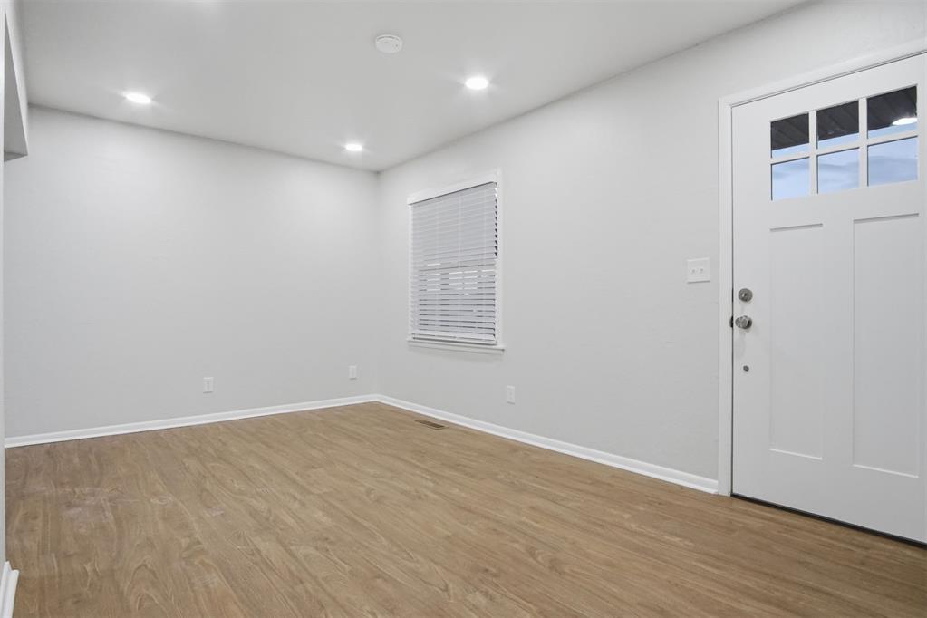 4312 Se 39th Street Property Photo 5