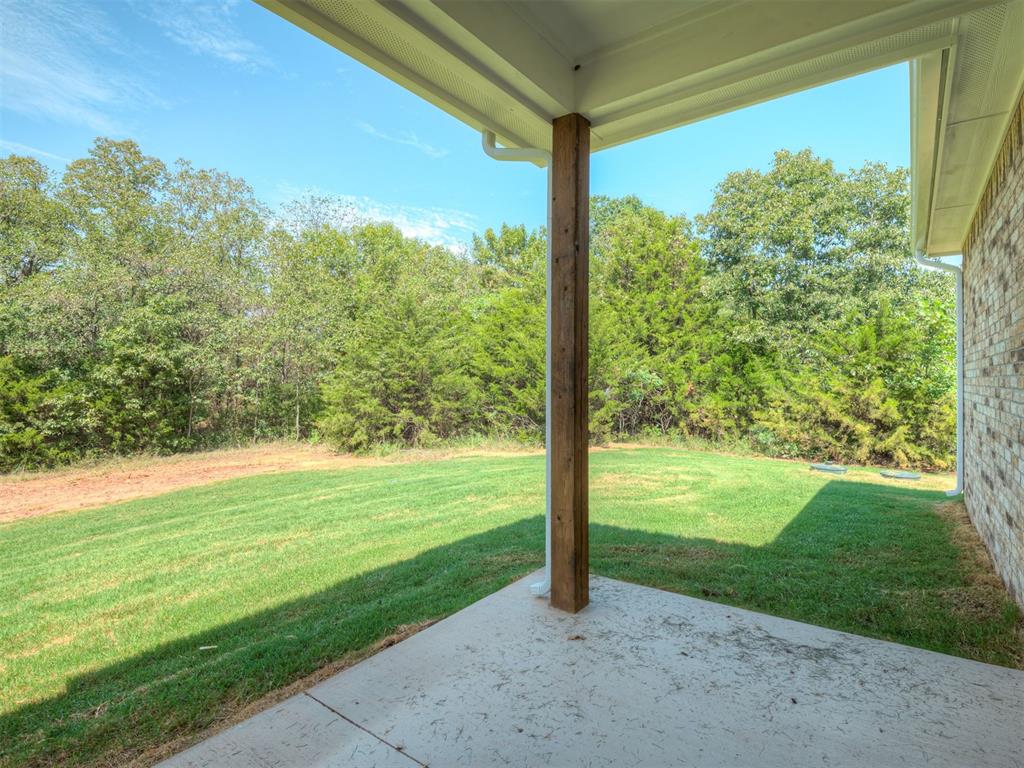 208 Wrangler Pass Property Photo 11