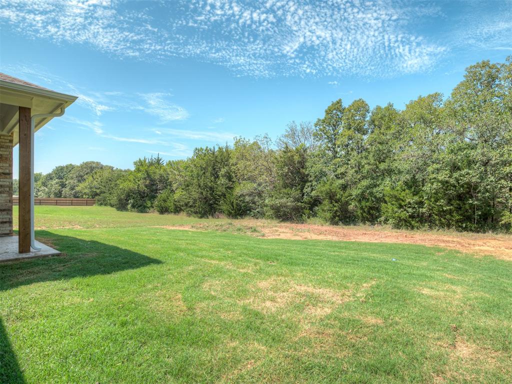 208 Wrangler Pass Property Photo 12
