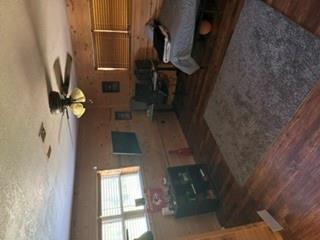 281 N 4340 Road Property Photo 6