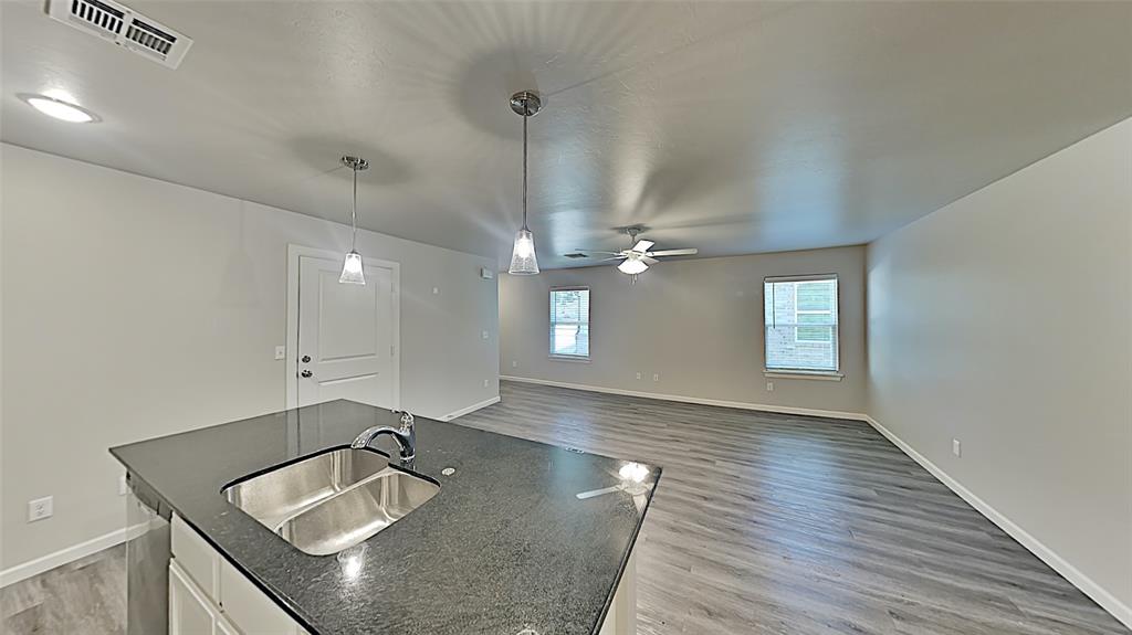 11205 Howard Drive Property Photo 6
