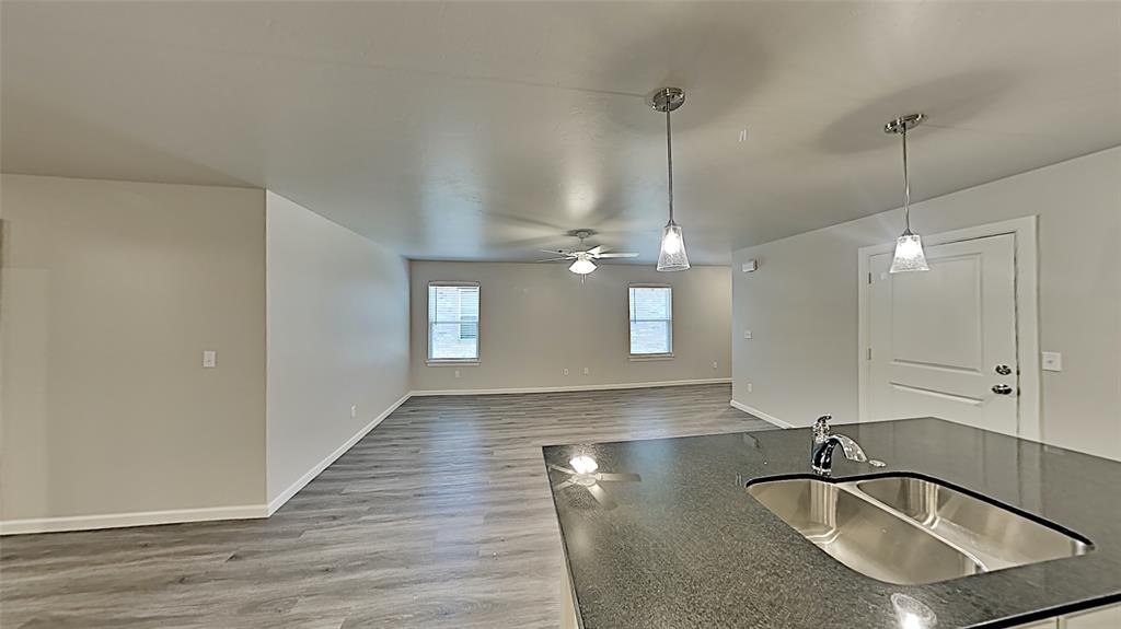 11207 Howard Drive Property Photo 4
