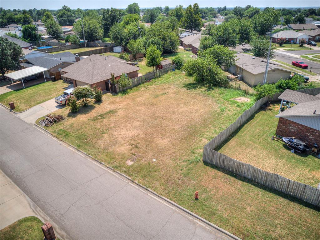 1532 Tudor Drive Property Photo 2