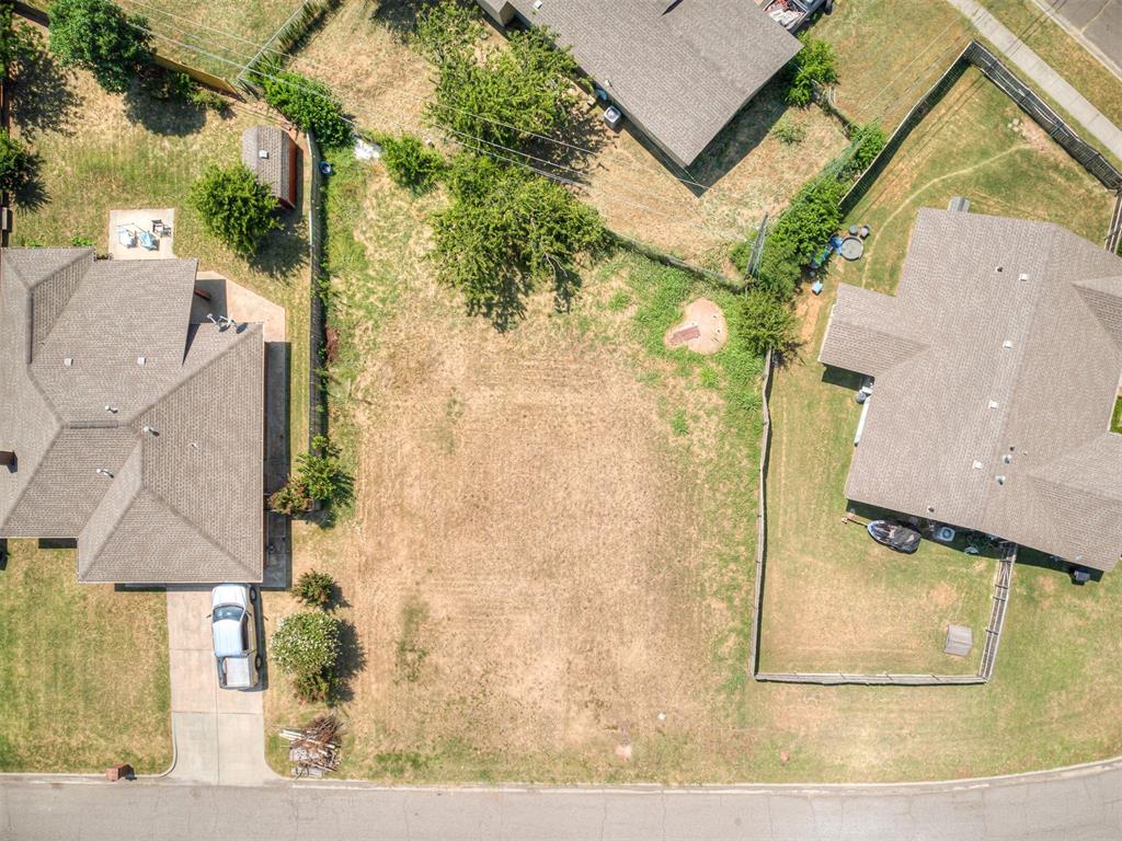 1532 Tudor Drive Property Photo 9