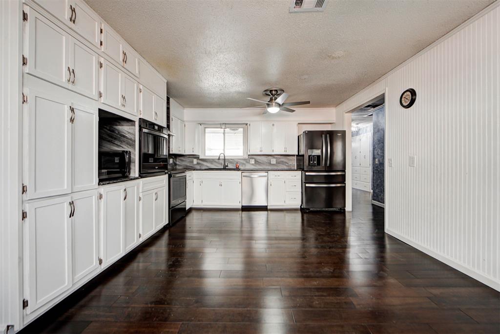 4212 Nw 54th Street Property Photo 10