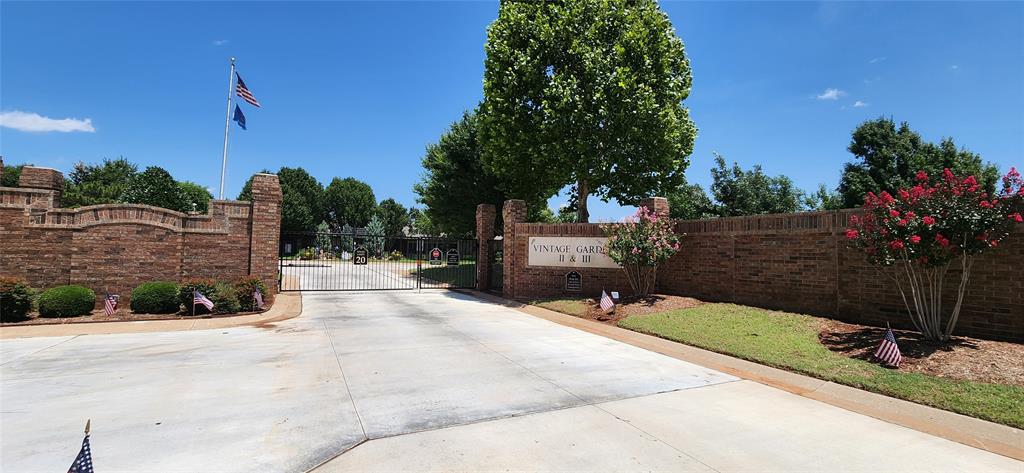 16100 Silverado Drive Property Photo 2