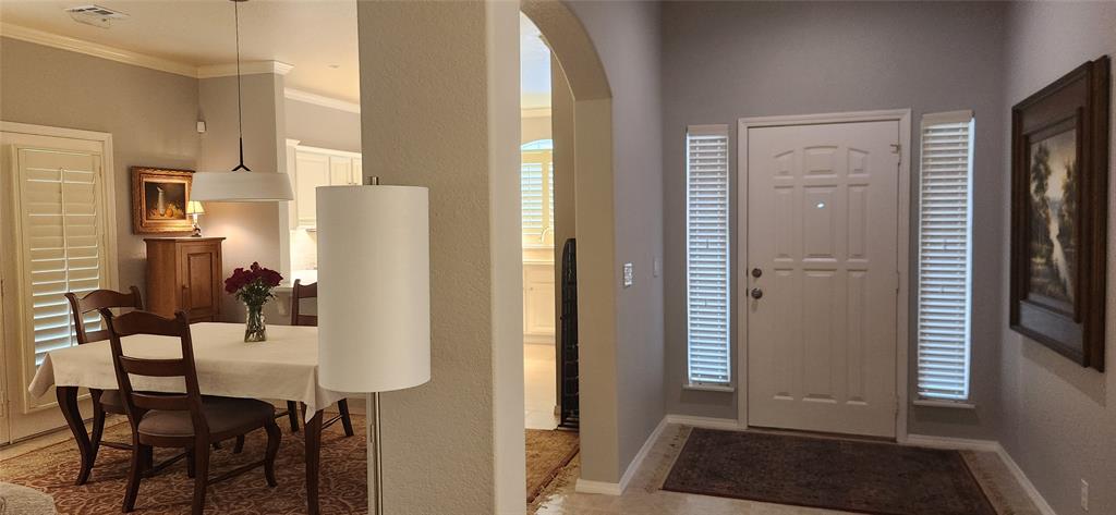 16100 Silverado Drive Property Photo 3