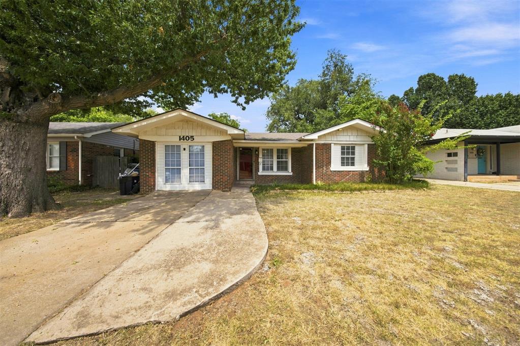 1405 Carlisle Court Property Photo 1