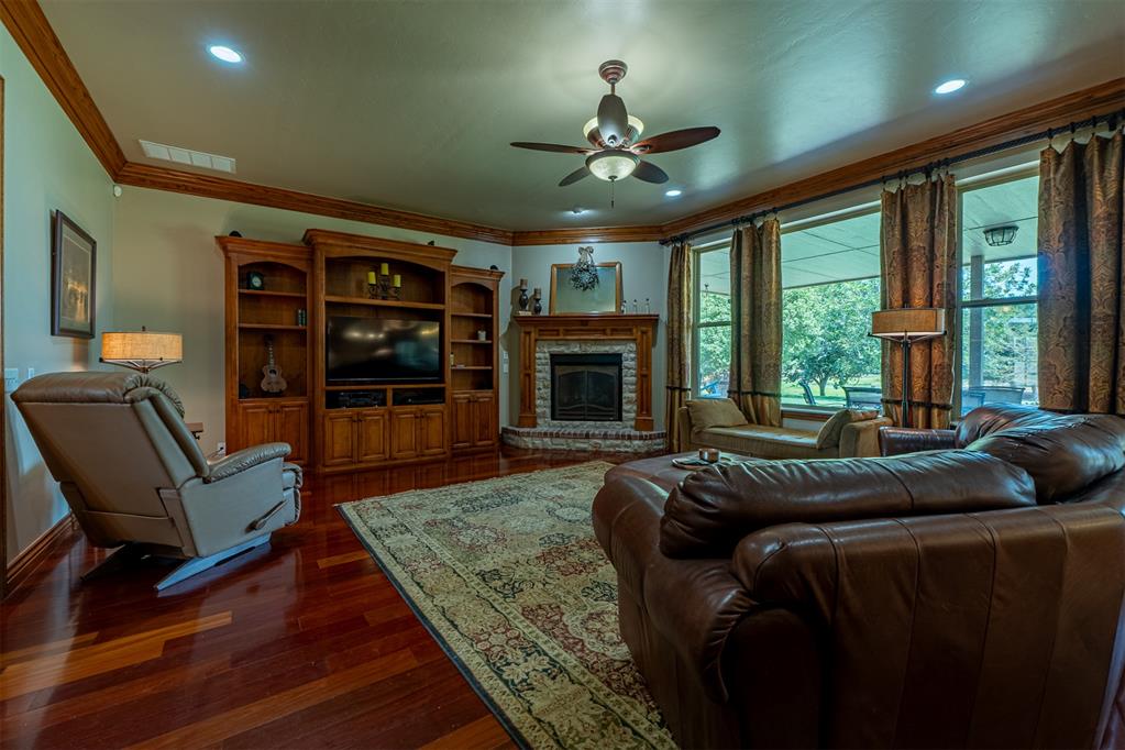 13410 Silver Ridge Road Property Photo 12
