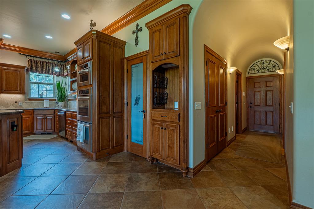 13410 Silver Ridge Road Property Photo 19