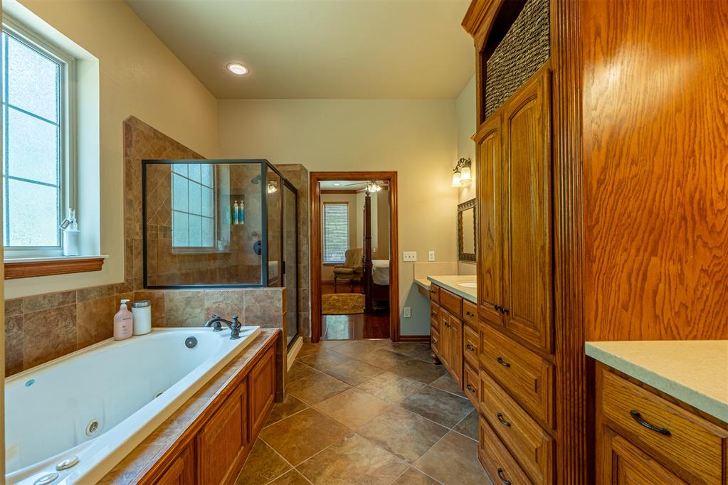 13410 Silver Ridge Road Property Photo 27
