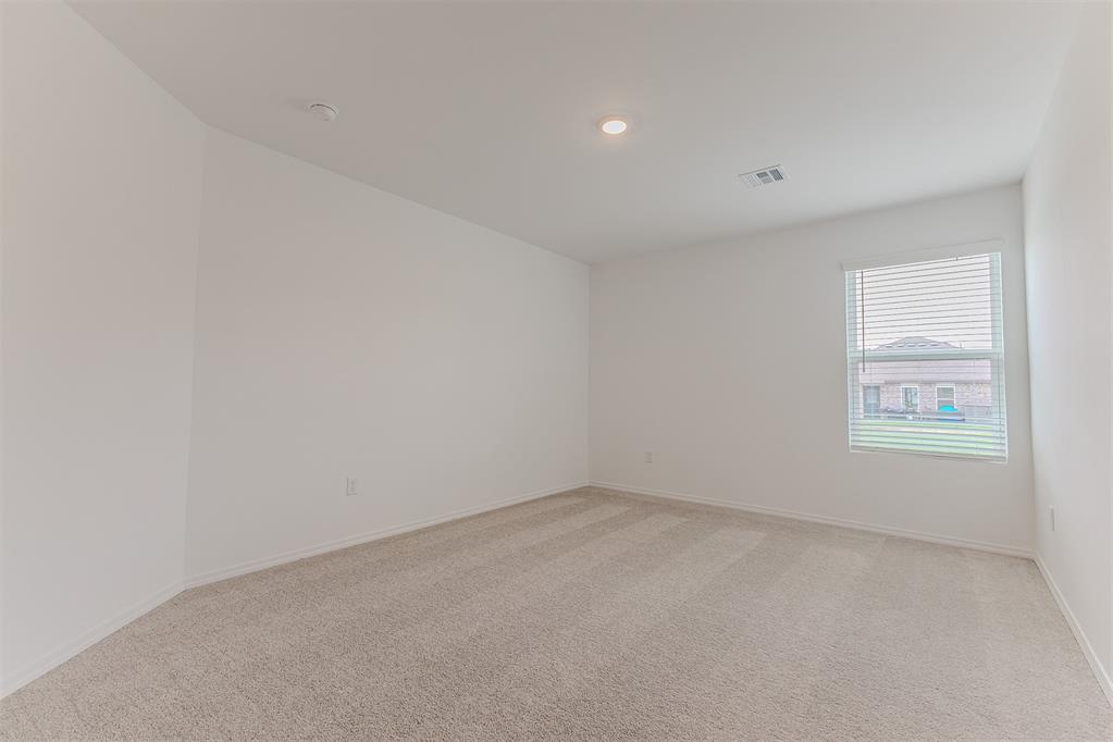 16309 Lovers Lane Property Photo 6