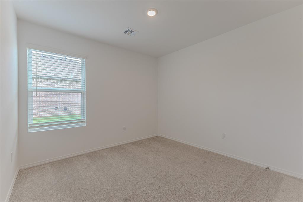 16309 Lovers Lane Property Photo 10