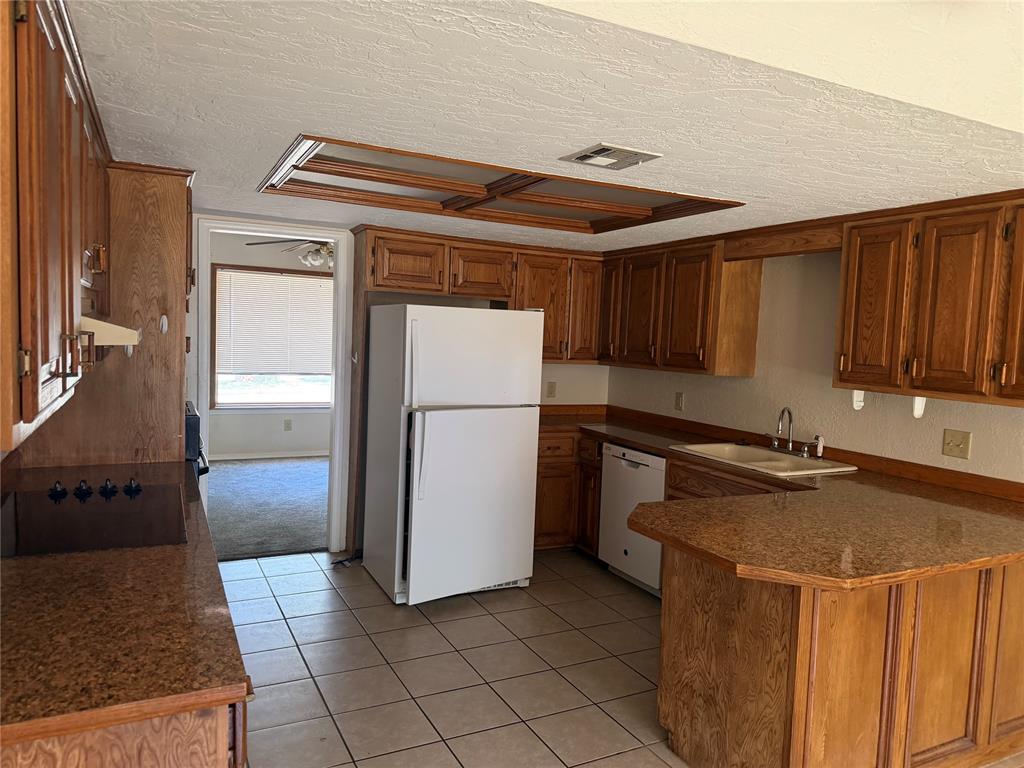 2508 Ne Heritage Creek Drive Property Photo 6