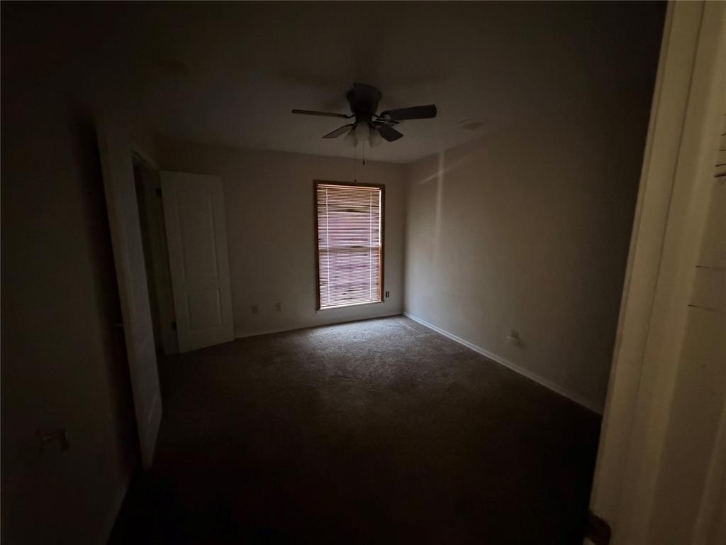2508 Ne Heritage Creek Drive Property Photo 16