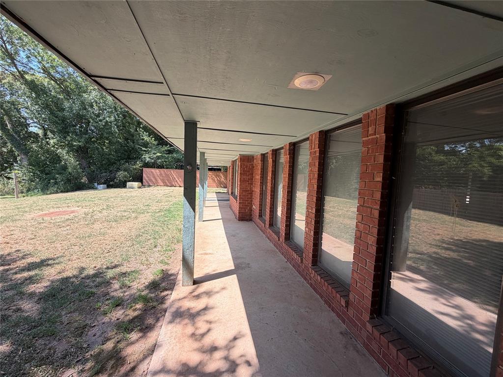 2508 Ne Heritage Creek Drive Property Photo 20